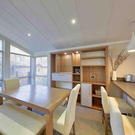 New Forest Lodge - 194 No Pets ฟอร์ดิงบริดจ์ ภายนอก รูปภาพ